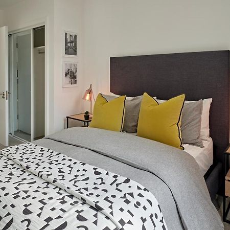 Manchester Media City By Charles Hope Extérieur photo